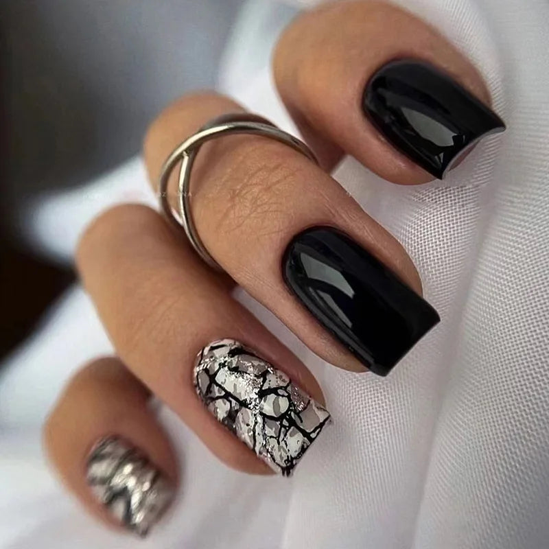 24Pcs Fashion Fake Nails Press on Short Square Head False Nail Art Black Starlit Sky Design Artifical Full Cover Nail Tips 2030