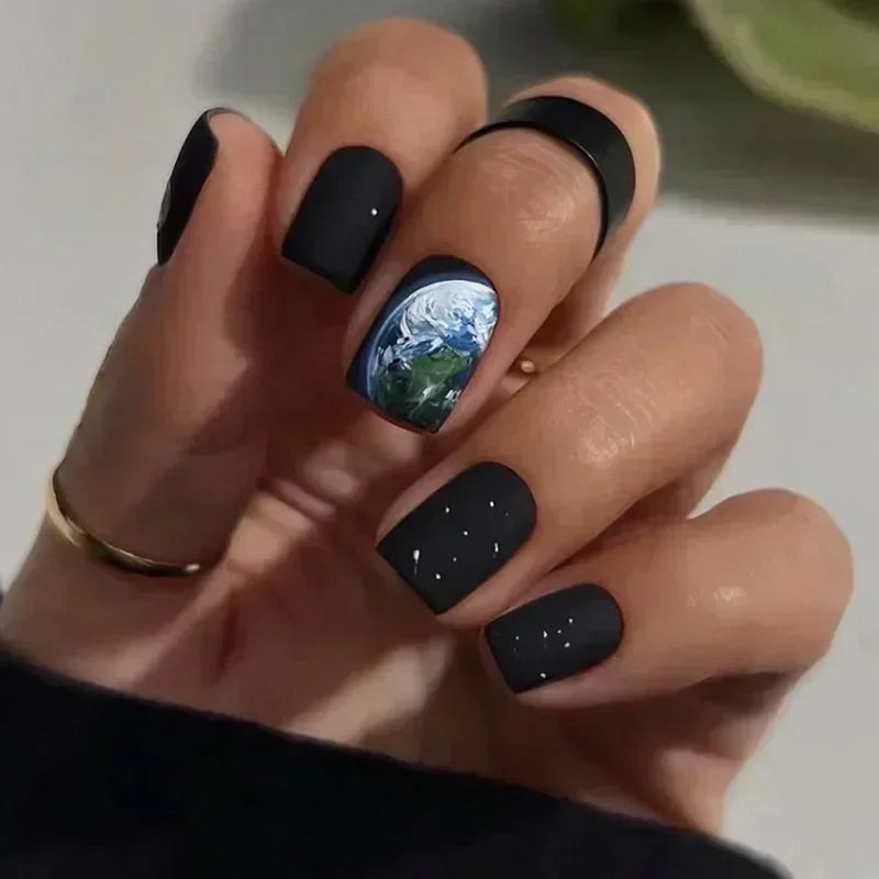 24Pcs Fashion Fake Nails Press on Short Square Head False Nail Art Black Starlit Sky Design Artifical Full Cover Nail Tips 2030